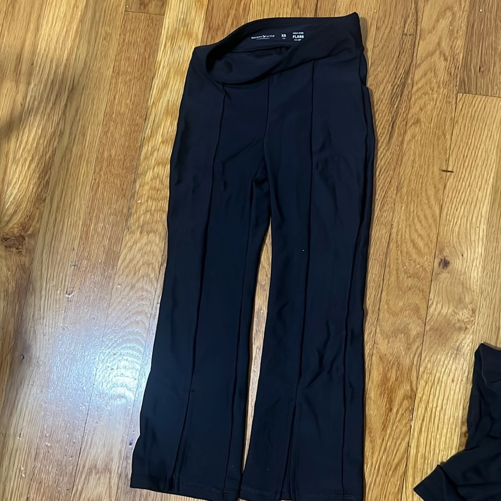 Old Navy active high rise flare for girls size 5